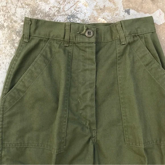 Vintage ‘Women’s Utility Slacks’ from Defense Personnel Support Center - Picture 2 of 6